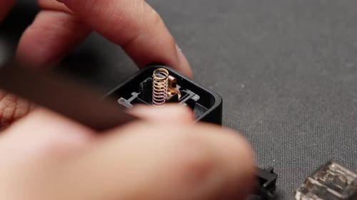 Précision de fabrication, processus d'assemblage du commutateur de clavier
