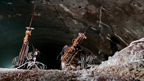 Wet Tunnel Drilling