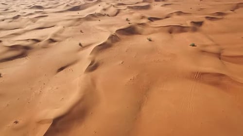 Mesmerizing Drone Footage of a Vast Desert Landscape in 4K