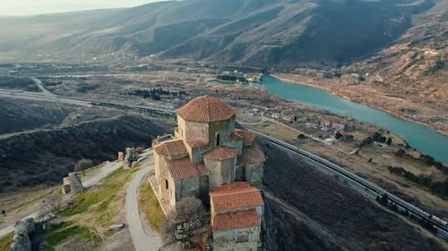 Vista de Drone do Mosteiro de Jvari