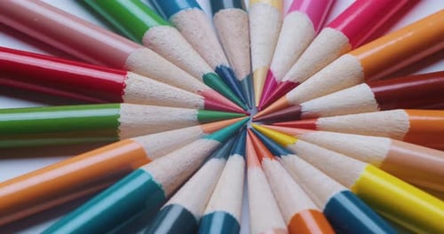 Colored Pencils Rotate in a Circle