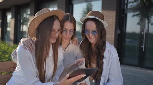 Friends Laughing Outdoors Three Smiling Happy Woman Girl Tablet Looking Photo Street Friendship