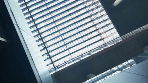 Fenêtre en verre de l'immeuble de bureaux