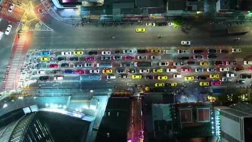 Embouteillage sur la voie express Heure de pointe à Bangkok en Thaïlande. Circulation urbaine.