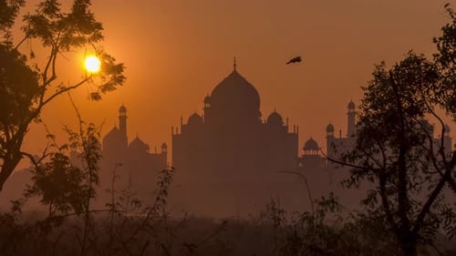 Time lapse of Sunrise at Taj Mahal, Agra, India