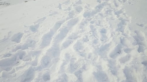 wunderschöne Winterberge (Video)
