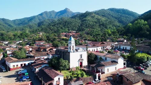 Drone rotating over the iconic church in the magical town of San Sebastian del Oeste, Mexico