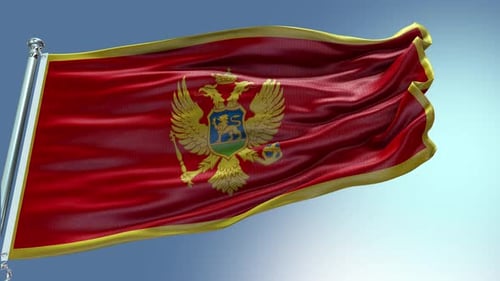 Rendu 4k Vidéo du drapeau du Monténégro ondulant dans le vent Drapeau du Monténégro ondulant en boucle