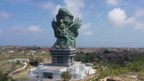Vue aérienne du parc culturel Garuda Wisnu Kencana (GWK) à Bali, Indonésie