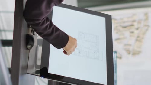 Vertical Video Designer Produces Plans for Household Renovation Project