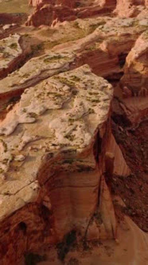 Approaching the plain tops of bare canyons in the USA national park.