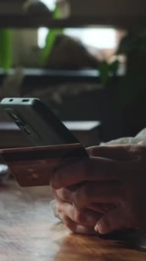 Vertical Video Online Payments
