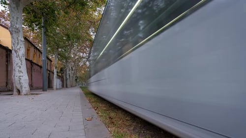 Moderne Straßenbahnen in Barcelona