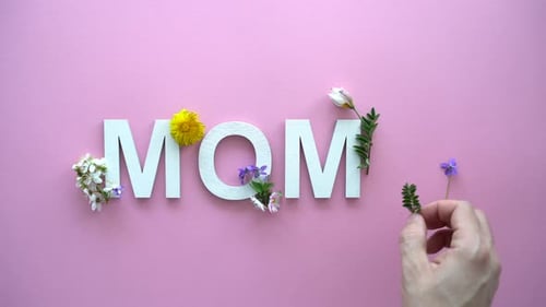 Creative Floral Lettering for Mom's Birthday