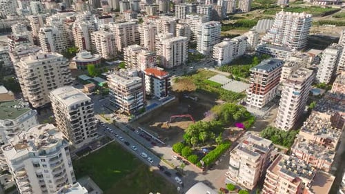 Proceso previo a la construcción: vista aérea de obras de movimiento de tierras