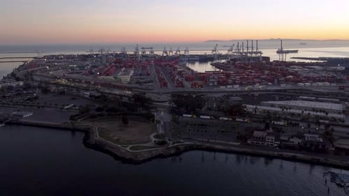 Quai portuaire industriel pour l'import-export de Global Trade. Los Angeles, Californie