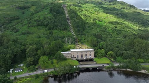 Centrale hydroélectrique du Loch Lomond