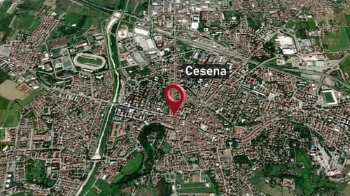 Cesena City Zoom (Italie) de l'espace à la Terre
