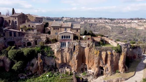 Vue aérienne de Civita di Bagnoregio, Latium, Italie.