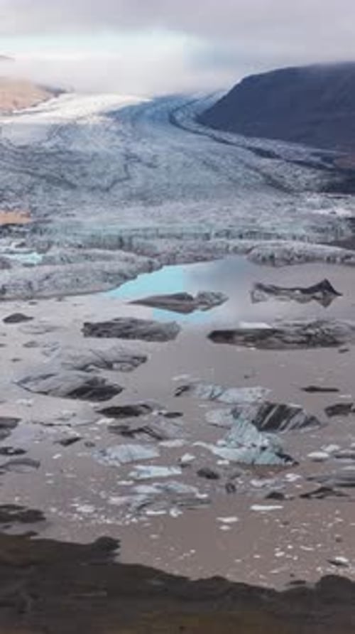 Aerial view of Heinabergsjokull glacier, Iceland.
