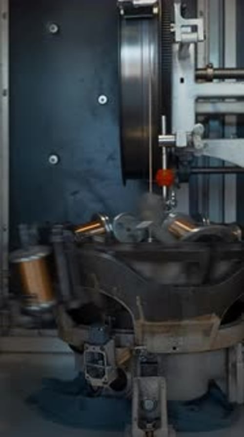 Drehmaschine mit Kupferdrahtwicklung Kreative automatische Maschine zum Aufwickeln von Kupferdraht