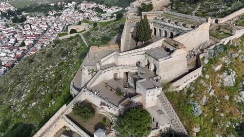 Vue de la ville et du port de Nauplie, Péloponnèse, Grèce