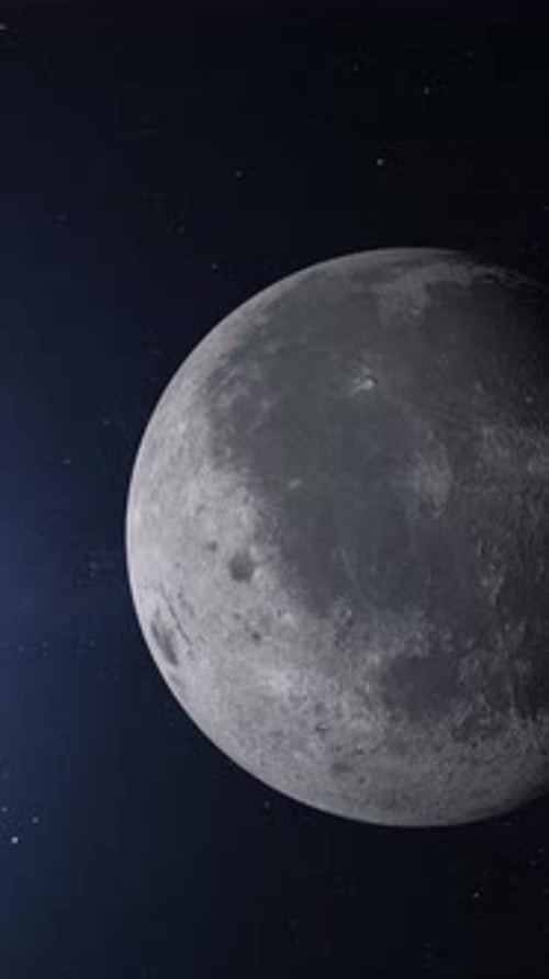 Mondsatellit Zoom Out. Blick auf die Mondkugel. Mondkugel unter den Sternen. Vertikales 4K-Video.