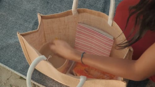 Artículos esenciales para organizar un pícnic en la playa para mujer, al aire libre, para empacar un pícnic