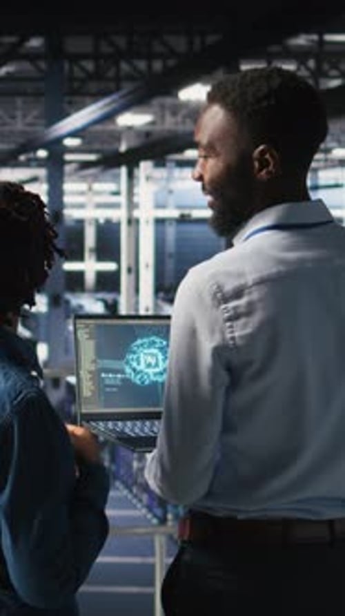 Vertical Video Data Center Team on Industrial Platform Using Artificial Intelligence