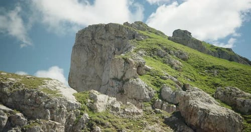Sommet théâtral de Seceda dans les Dolomites, Italie