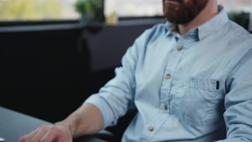 Exploration des éléments essentiels d'une configuration et d'une conception efficaces d'un espace de travail moderne assisté par ordinateur