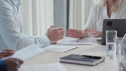 Business People Meeting, Shake Hands