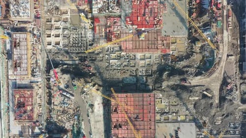 Sitio de construcción en la ciudad