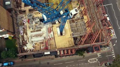 Ver en la parte superior del sitio de construcción