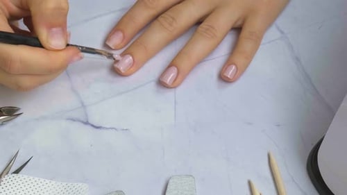 Manicura profesional de hardware moderno