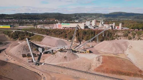 Offener Bergbau. Große Kupfermine
