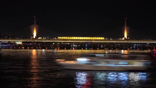 Istanbul Timelapse at Night