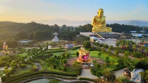 4k Stunning Ganesha. Establishing shot, pan around an elephant-headed Hindu god of beginnings Ganesh