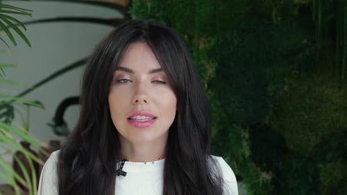 Tutorial de mujer hablando