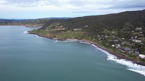 Beachfront Holiday Homes On The Whale Bay Near Raglan In Waikato, North Island New Zealand. Aerial D