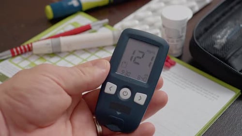 Blood sugar level monitoring reveals prediabetes status and health tips
