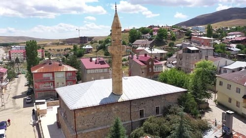 Historical Kemankes Mosque In Yildizeli Town 2