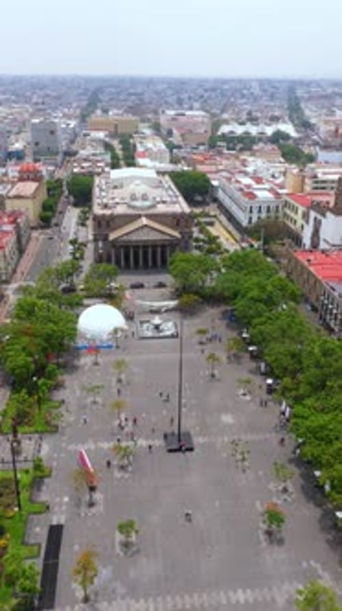 Plaza de la Liberación and Teatro Degollado in Giadalajara