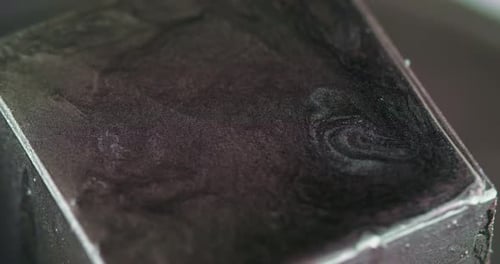 Glitter Fluid Swirl Glass Cube Rotation Silver