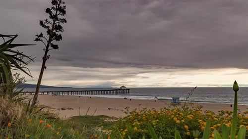 Sunset Overcast By The Manhattan Beach Pier In Manhattan Beach, California. timelapse