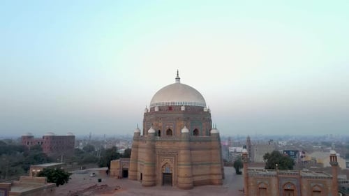 Vista aérea da tumba de Shah Rukn-e-Alam, Paquistão.