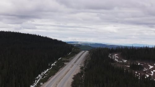 Descubra as vistas panorâmicas da Highway 97C