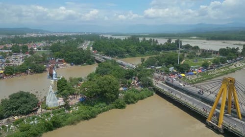 Vidéo du drone Haridwar 4k HAR KI PAURI, Vue par drone de Har ki Pauri Haridwar, vidéo Haridwar, Mata Mans