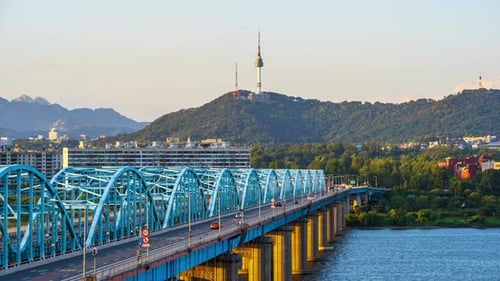 Time lapse Traffic of Seoul City Skyline,South Korea