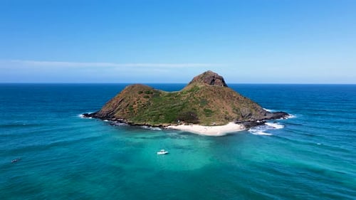 Moku Nui - Pequena ilhota insular na costa de Kailua, em Oahu, Havaí - Aéreo